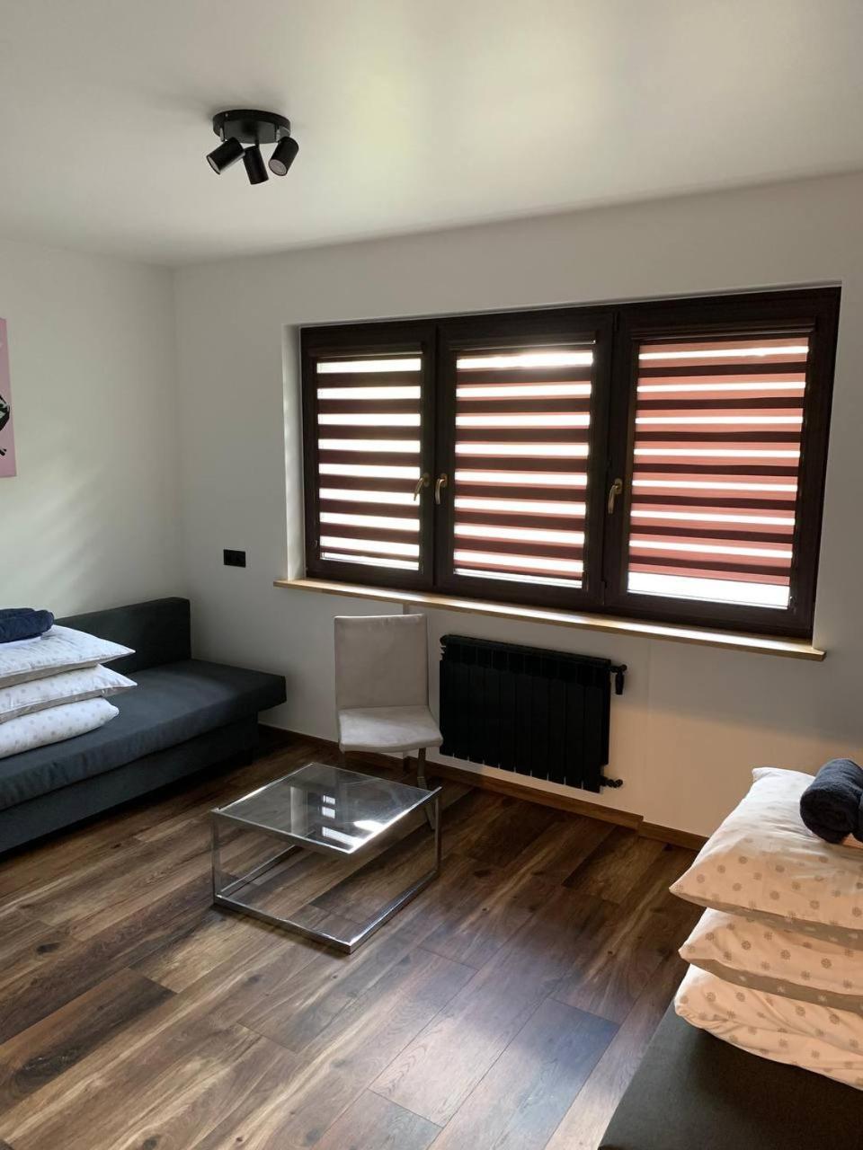 Apartament Komfortowy W Spokojnej Dzielnicy *